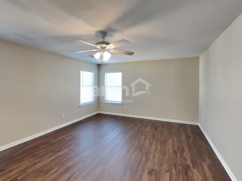 Building Photo - 18219 Rexine Ln