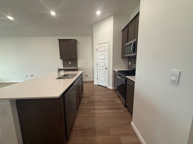 Building Photo - 9048 NW 149th Ter