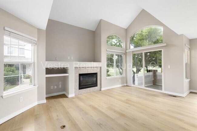 Building Photo - 9585 Deerhorn Court #34