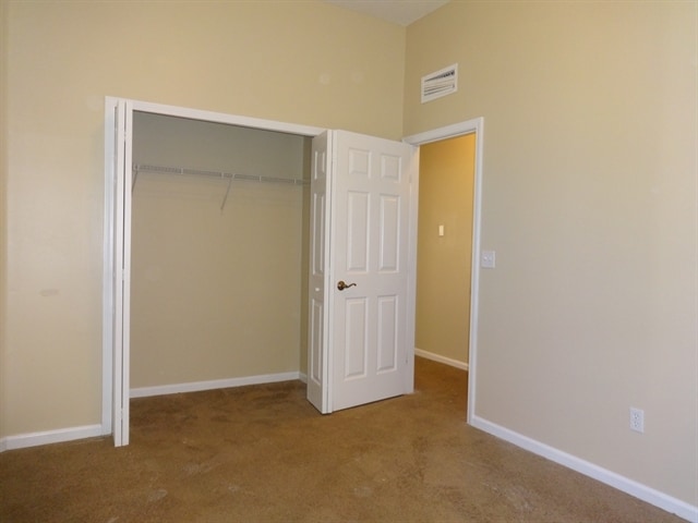 Building Photo - 3958 Pebble Brooke Cir S