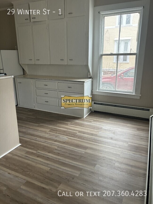 Building Photo - 29 Winter St