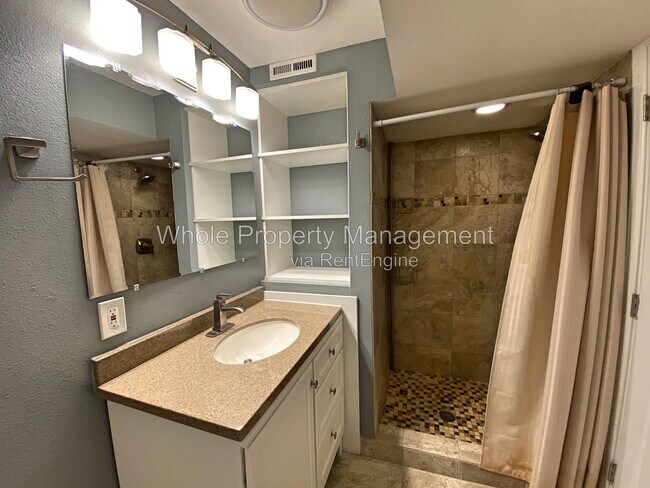 Building Photo - 5981 S Zante Way