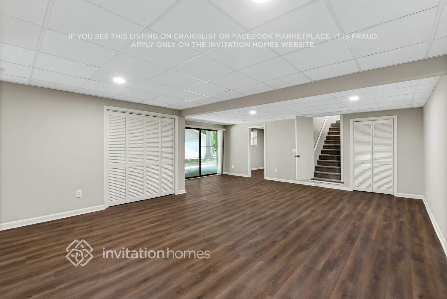 Building Photo - 2221 Gemway Dr