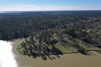 Building Photo - 377 Burke St