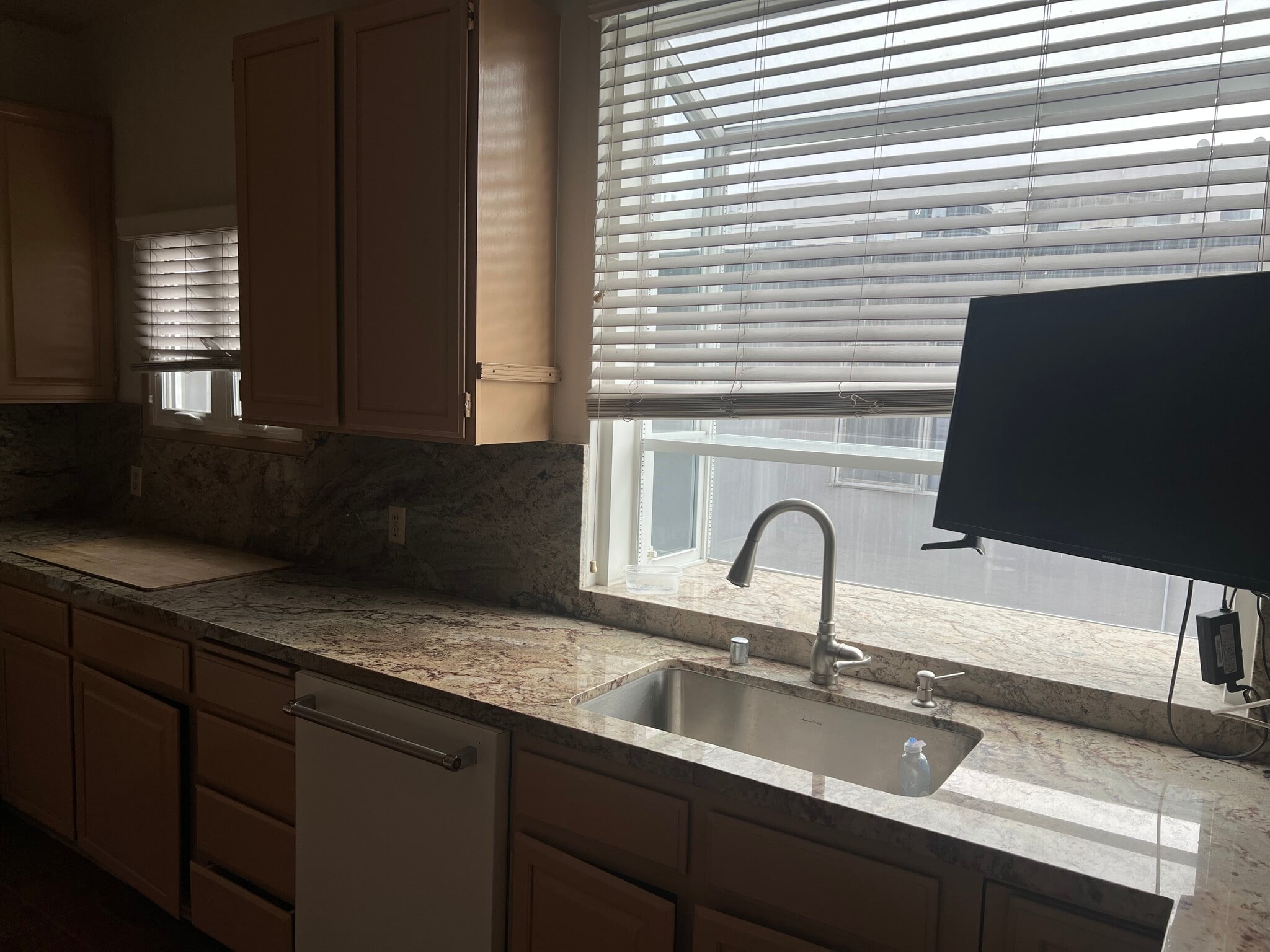 Building Photo - 8361 Blackburn Ave