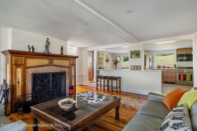 Building Photo - 114 Chase Rd