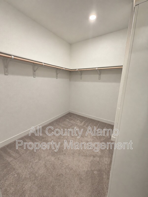 Building Photo - 6632 Titan Pk