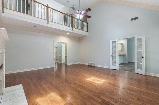 Building Photo - 51 Summer Grove Rd