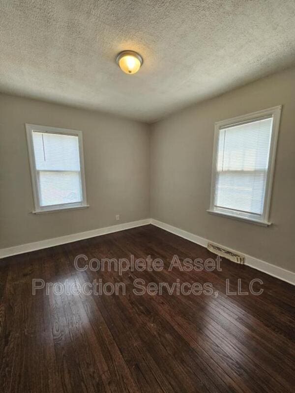 Building Photo - 7416 S McCook Ave