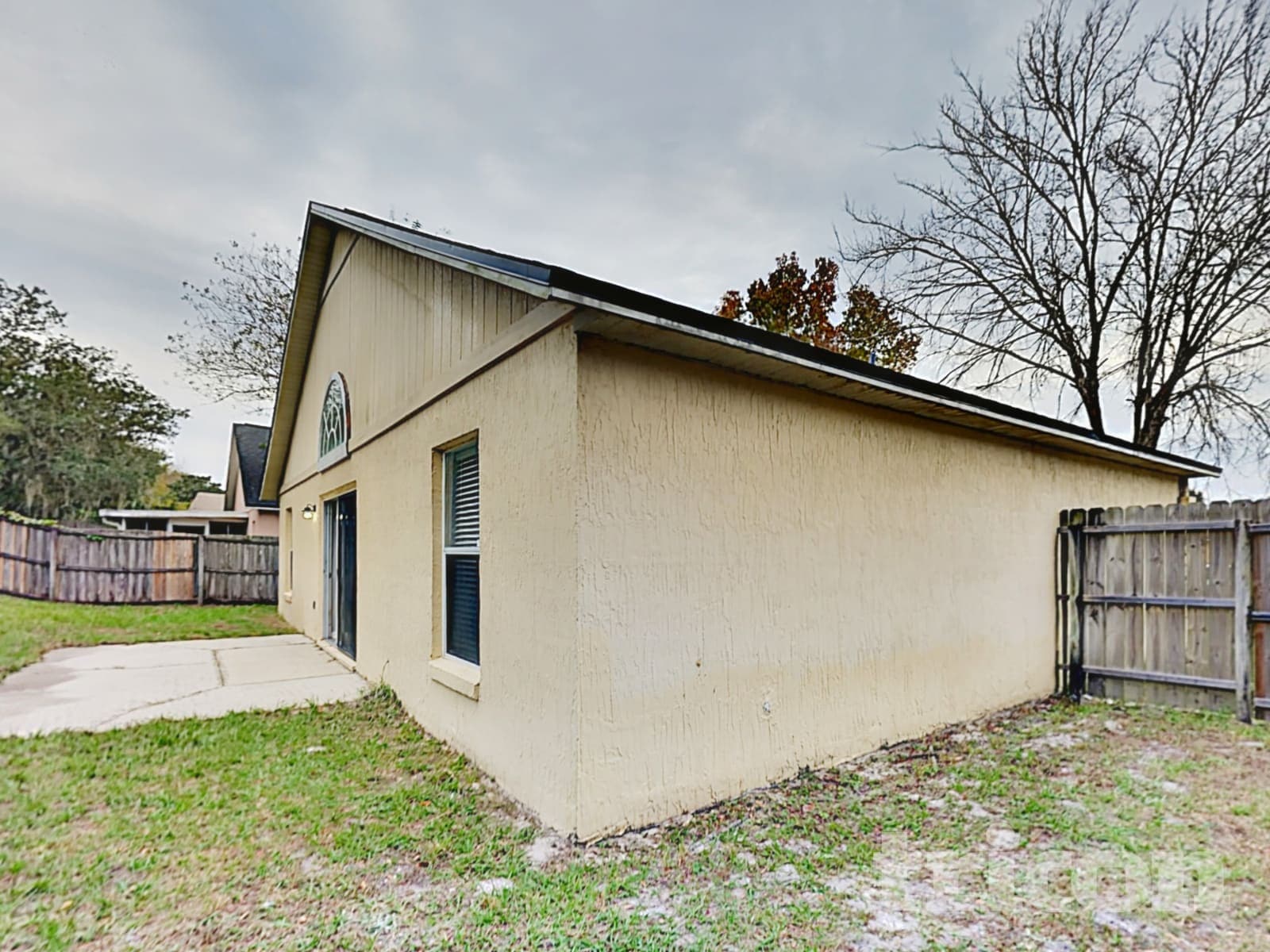 Building Photo - 331 Riunite Cir