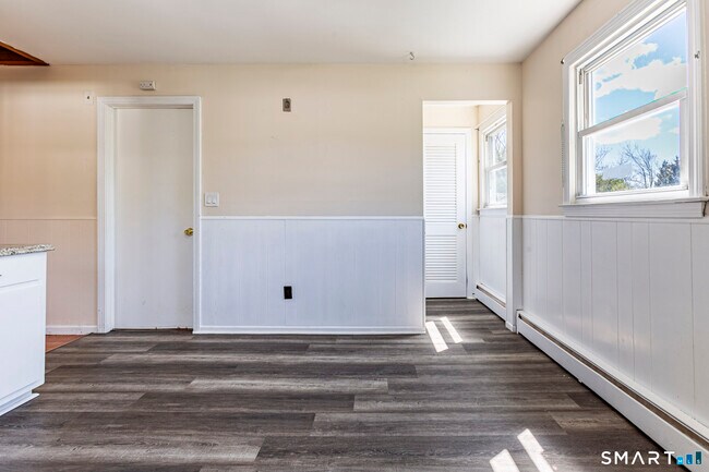 Building Photo - 117 Elizabeth Ann Dr