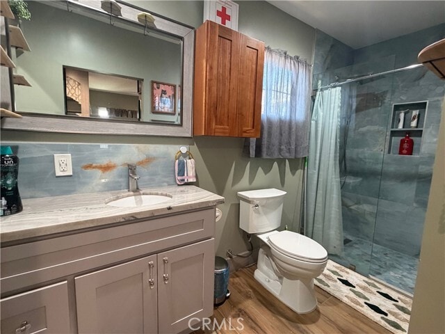 Building Photo - 18421 E Cypress St