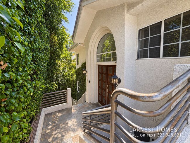 Building Photo - 3500 Coldwater Canyon Ave