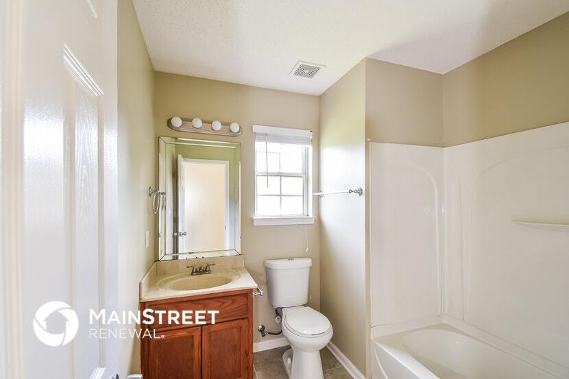 Building Photo - 8878 Little House Cove