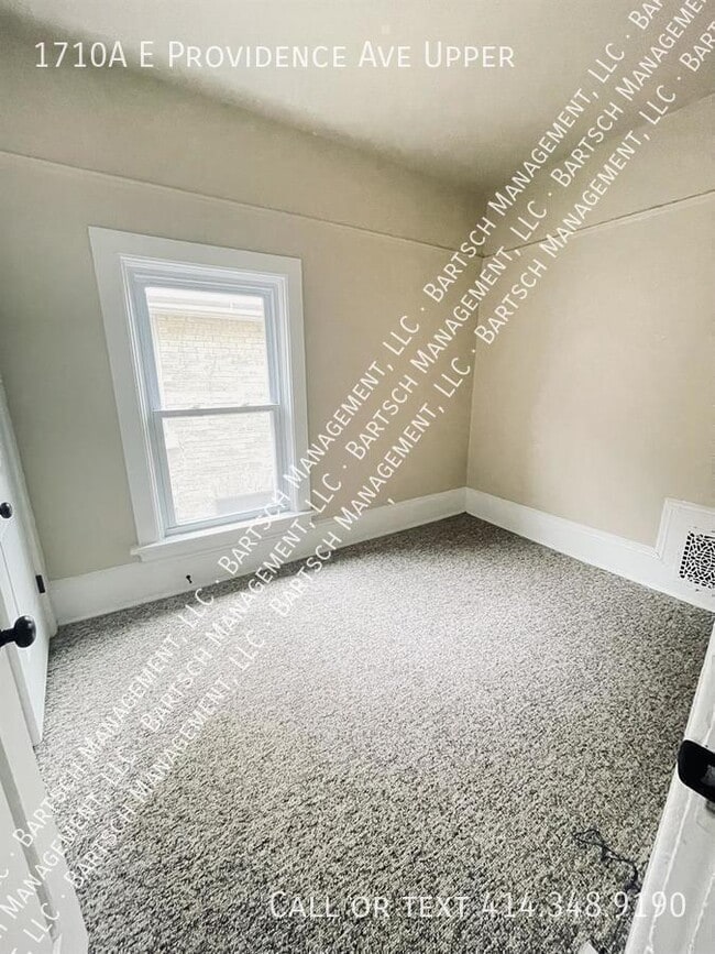 Building Photo - 1710 E Providence Ave