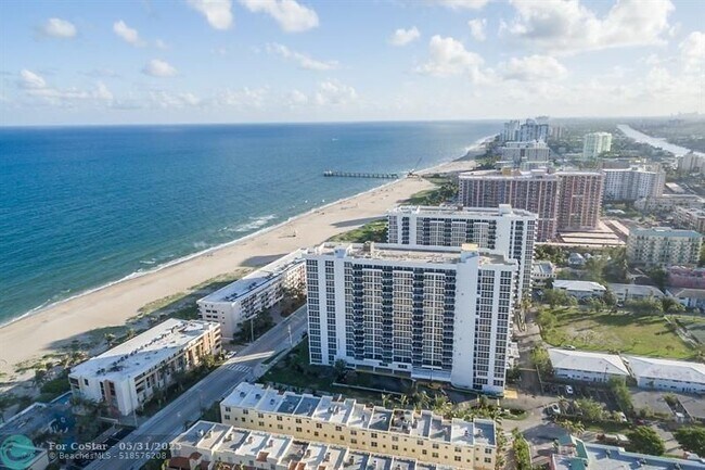 Building Photo - 525 N Ocean Blvd