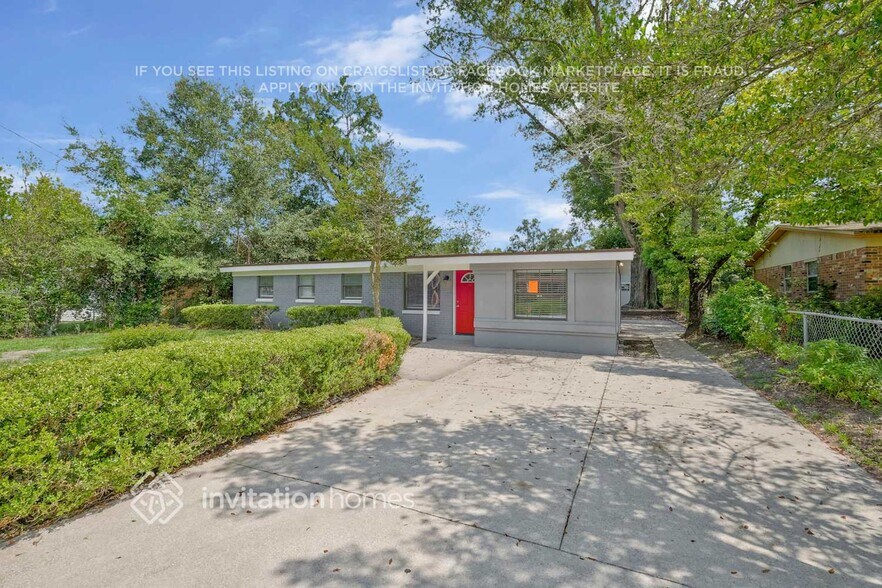 Building Photo - 7418 Impala Ln