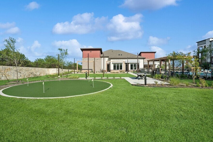 Building Photo - 1701 Daleside Ln