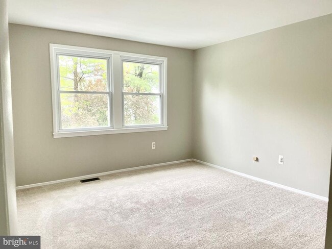 Building Photo - 13121 Memory Ln