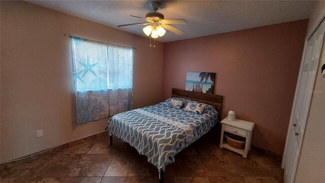 Building Photo - 5154 Turquoise Ln