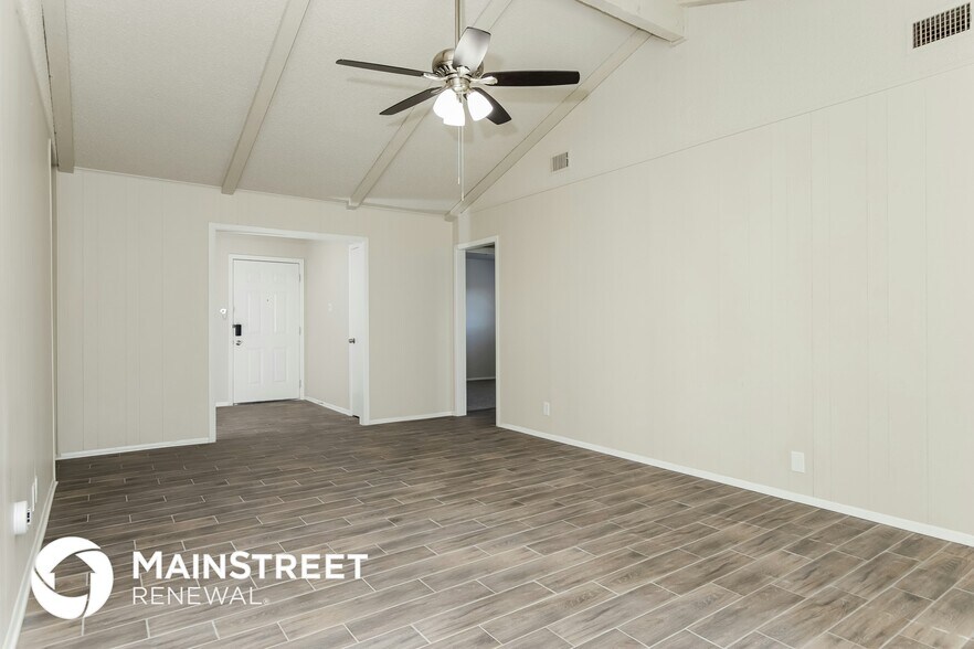 Building Photo - 1031 Mercer Dr