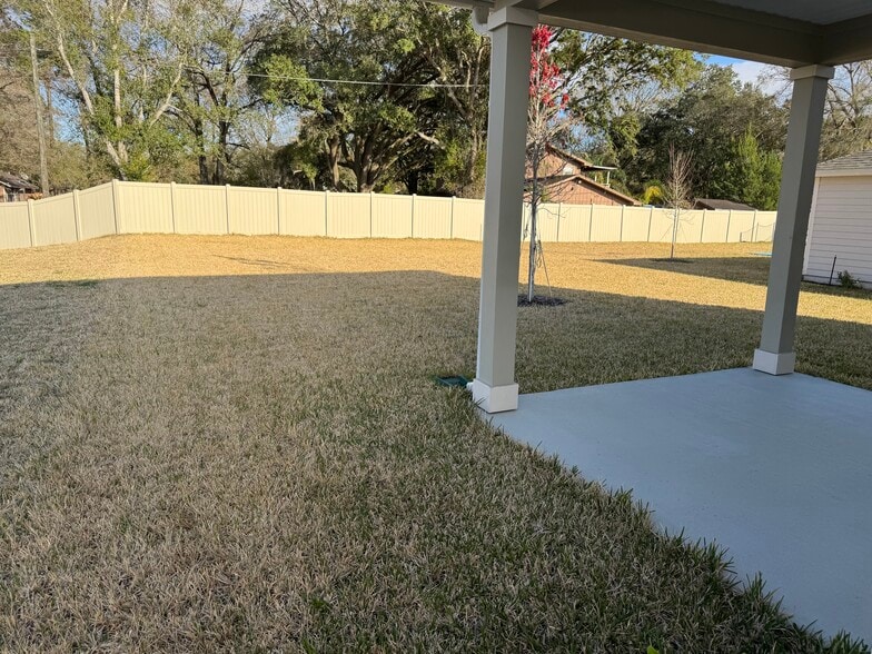 Building Photo - 63 Stonecrest Dr