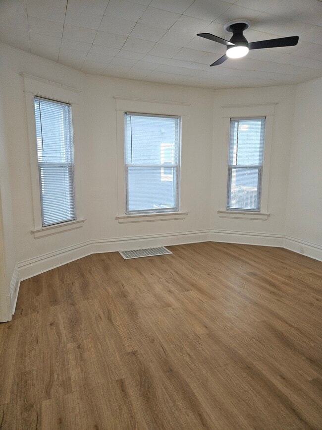 Living Room - 5706 22nd Ave