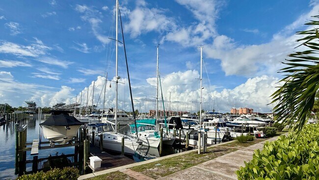 Building Photo - Turnkey Furnished Seasonal Rental – 2 Bedroom, 2 Bath in Burnt Store Marina