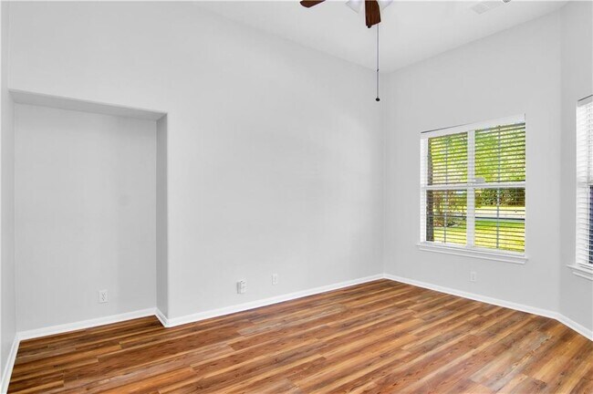 Building Photo - 5813 York Bridge Cir