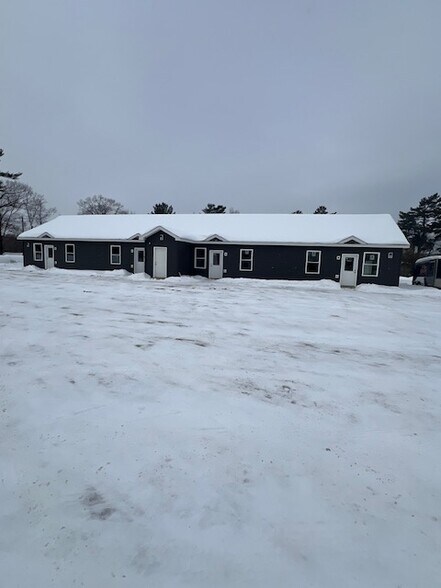 Building Photo - 4 Boulder Dr