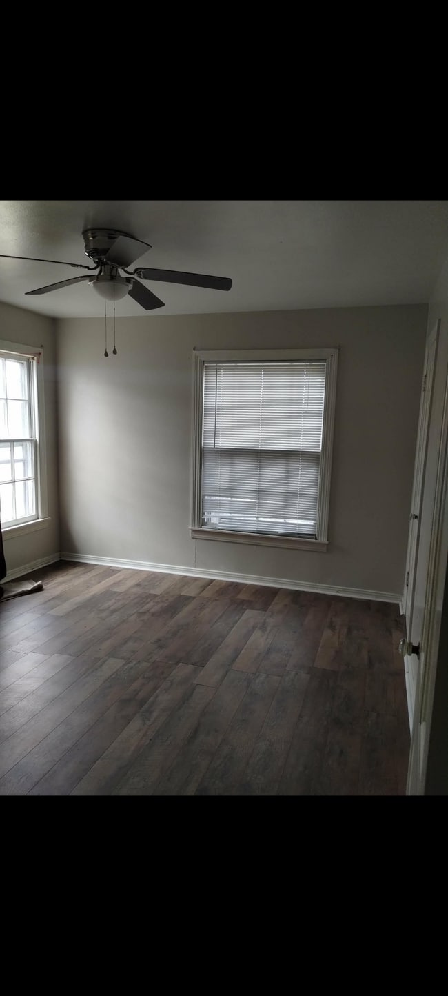 Building Photo - 207 N Highland Ave