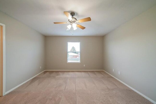 Building Photo - Charming 4 beds 3.5 baths in Spring