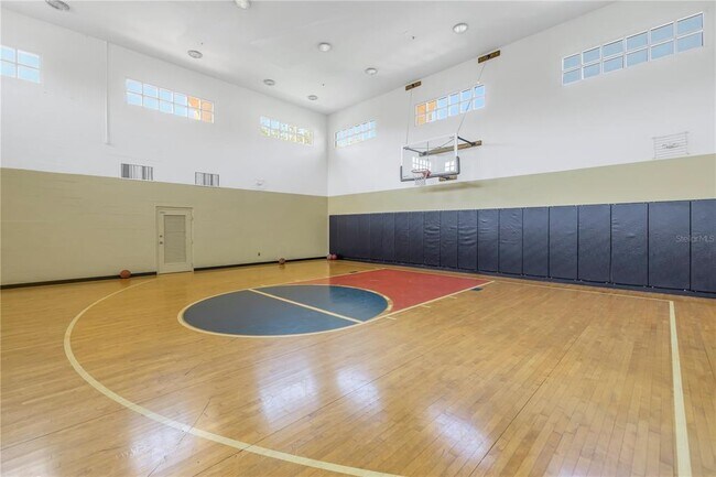 Building Photo - 2400 Feather Sound Dr