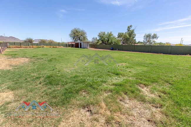 Building Photo - 38414 N 12th St