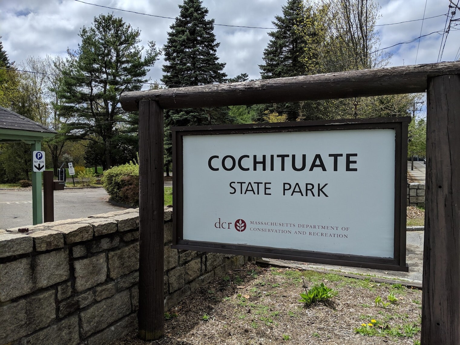 Building Photo - 253 Main St