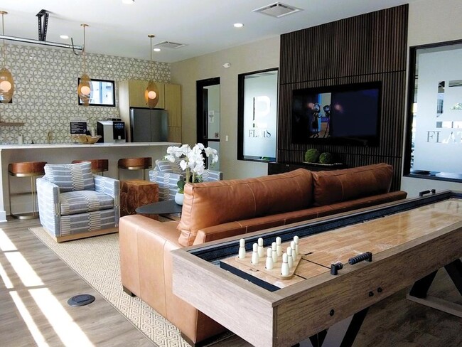 Building Photo - 1360 Log Pond Dr