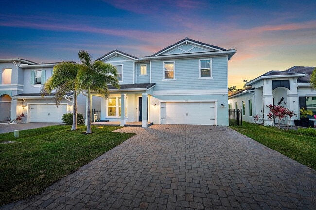 Building Photo - 4770 SW Ardsley Dr