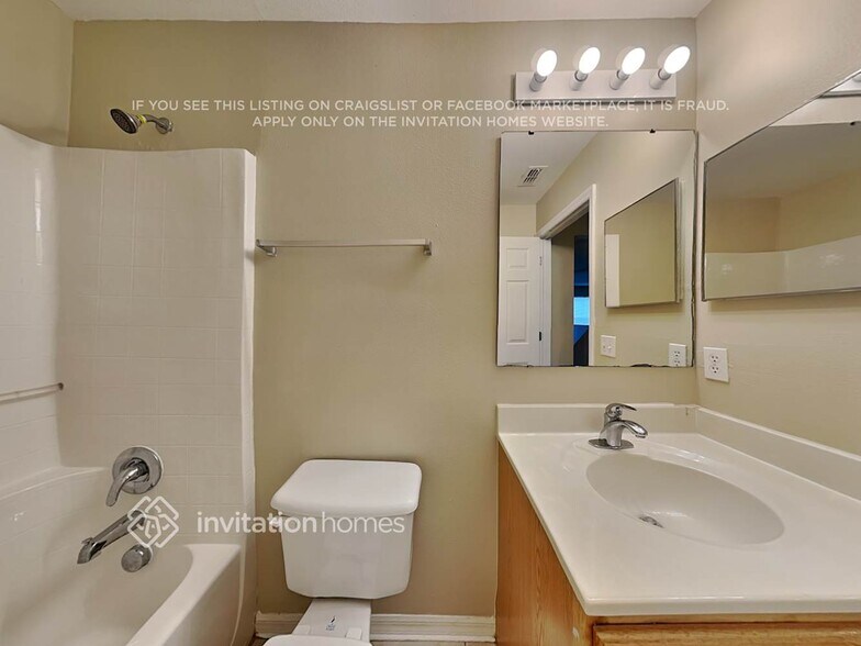 Building Photo - 8075 Settlers Creek Cir