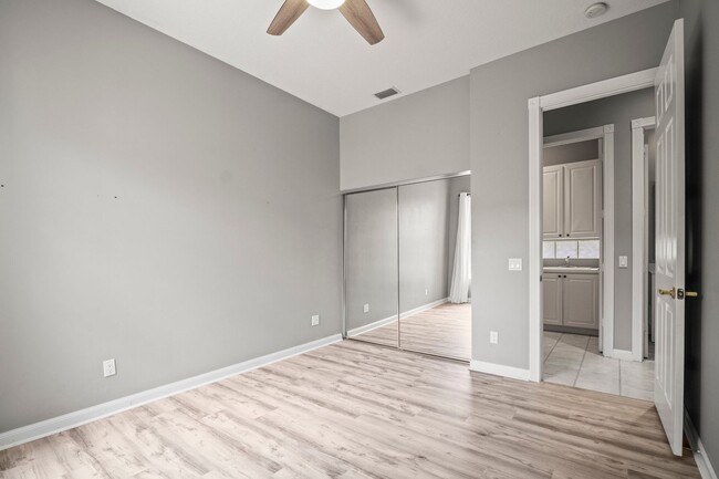 Building Photo - 3 Bedroom Single Family Home for Rent in I...