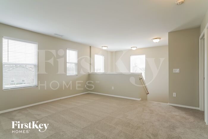 Building Photo - 280 Rowan Dr