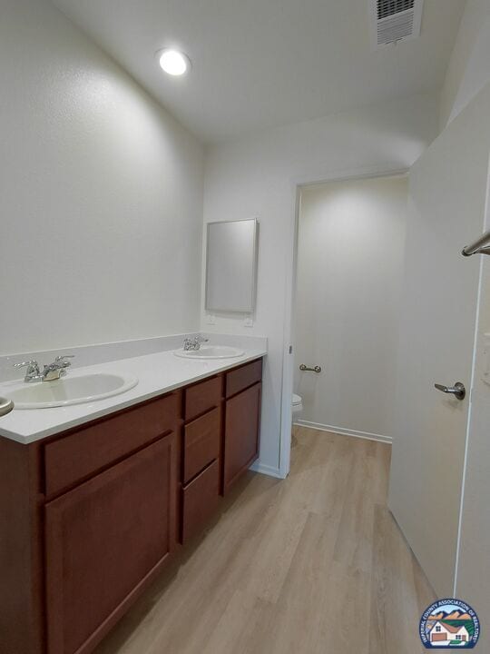 Building Photo - 475 Palomino Ct