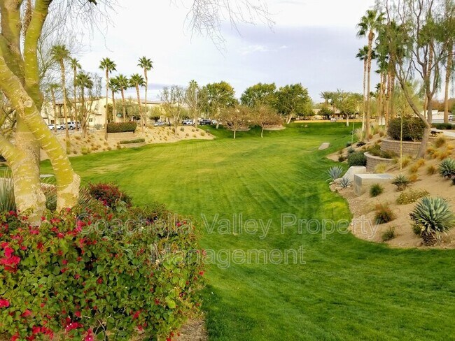 Building Photo - 235 Paseo Gregario