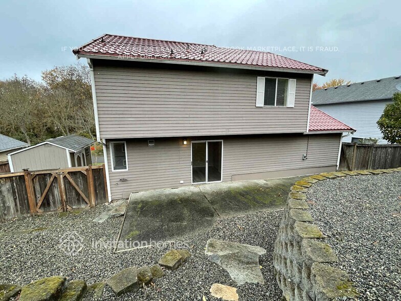 Building Photo - 22644 15th Ave S