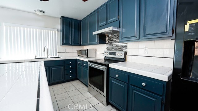 Building Photo - 12361 Palm St