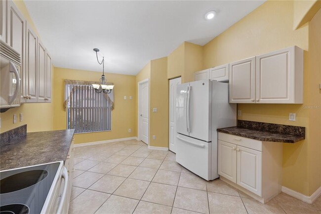 Building Photo - 3841 Albacete Cir