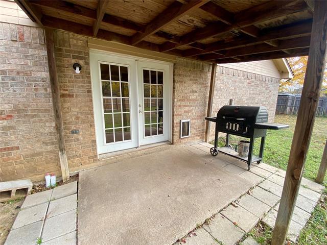 Building Photo - 5911 Teal Ridge Dr