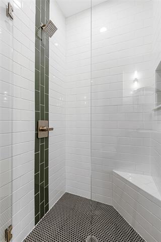 Building Photo - 5623 Barkridge Dr