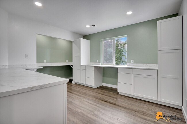 Building Photo - Eagle River Valley Oasis
