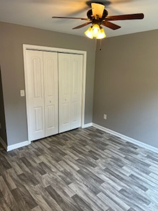 Building Photo - Gardenia Lane