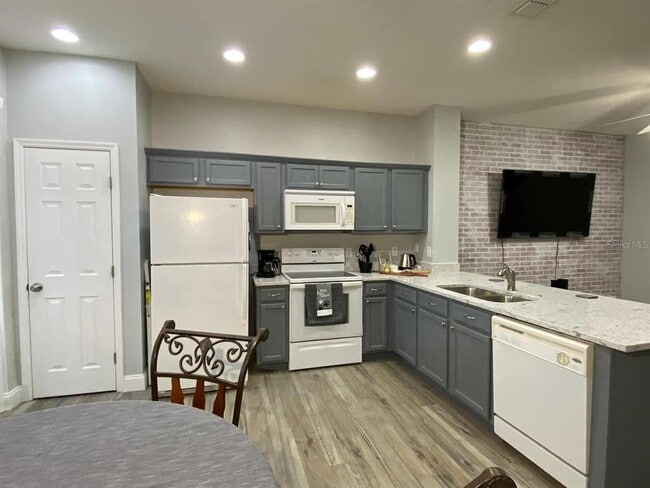 Building Photo - 2683 Andros Ln